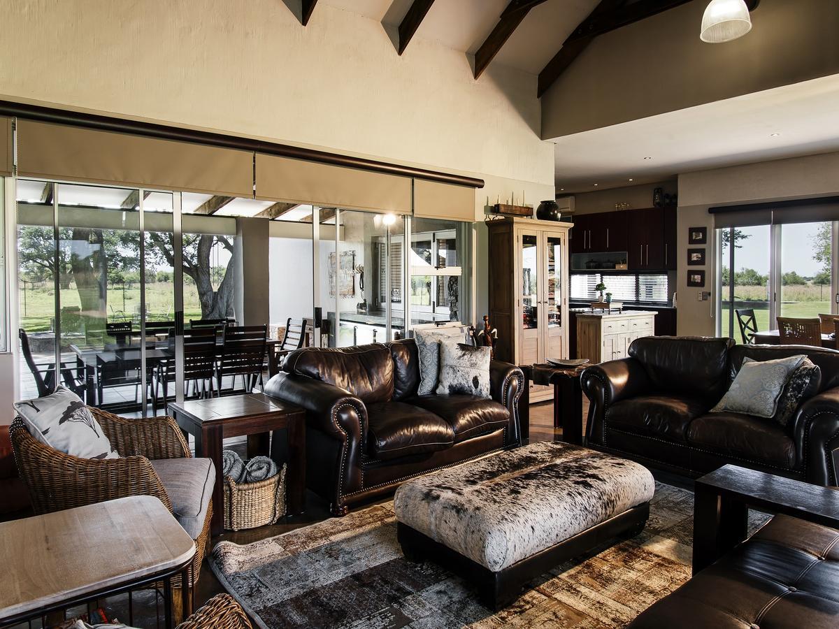 Buffalo Thorn Tree Lodge Swartruggens Dış mekan fotoğraf